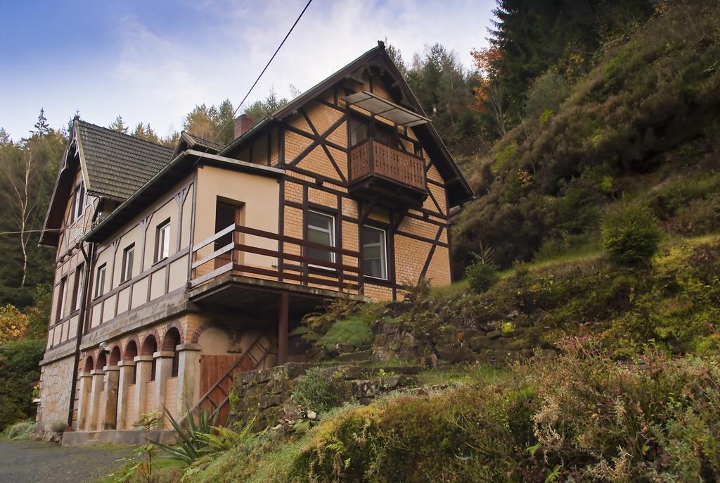 Appartmenthaus Wartburg 바트샨다우 외부 사진